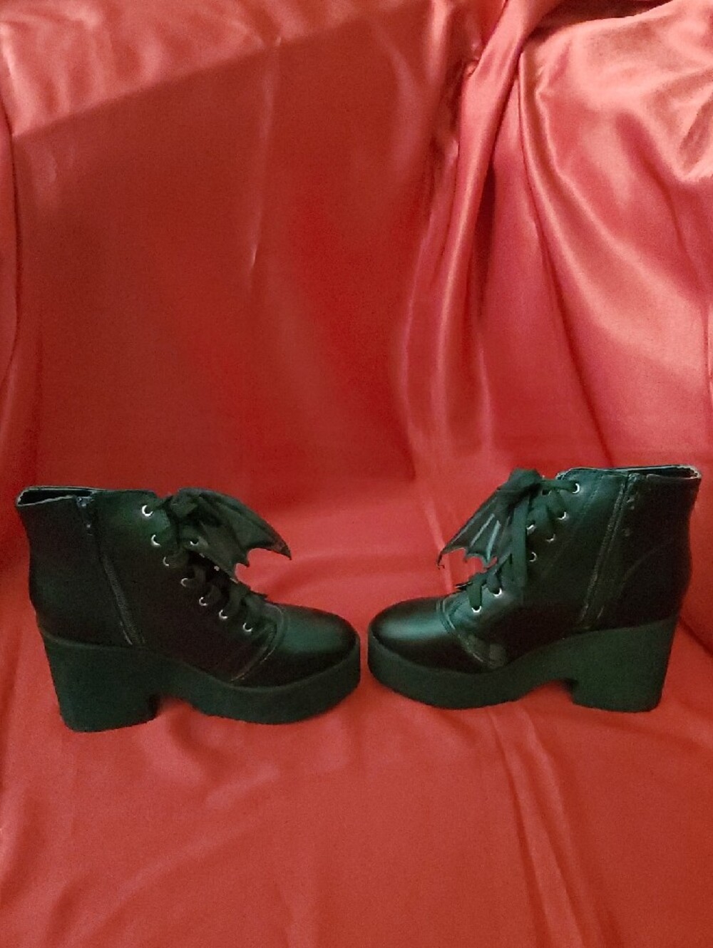 Hot Topic’s Iron Fist's Bat Royalty Black Platform Lace-Up Boots - Picture 6 of 16